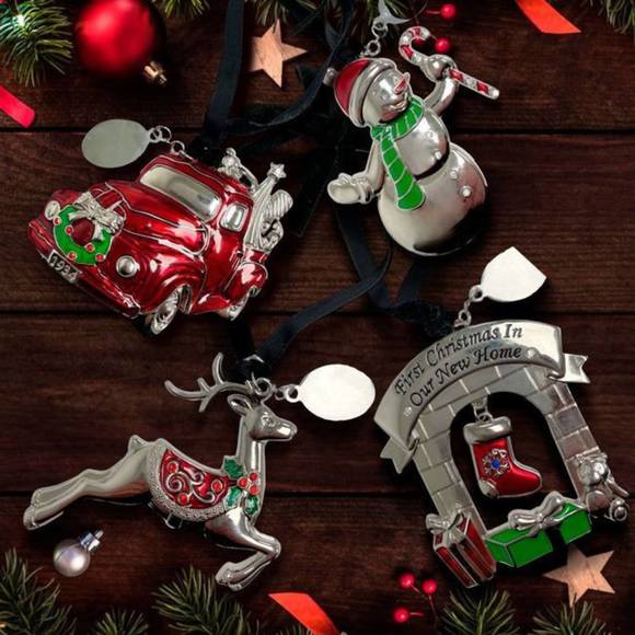 NEW CREATIVE GIFTS INTERNATIONAL 3d snowman ornament in multi - Picture 3 of 3